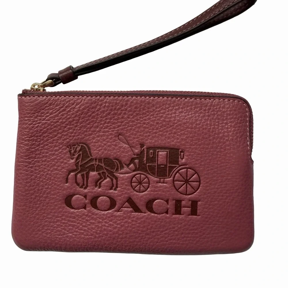 Coach Corner Zip Leather Wristlet With Horse And Carriage in‎ Strawberry Haze